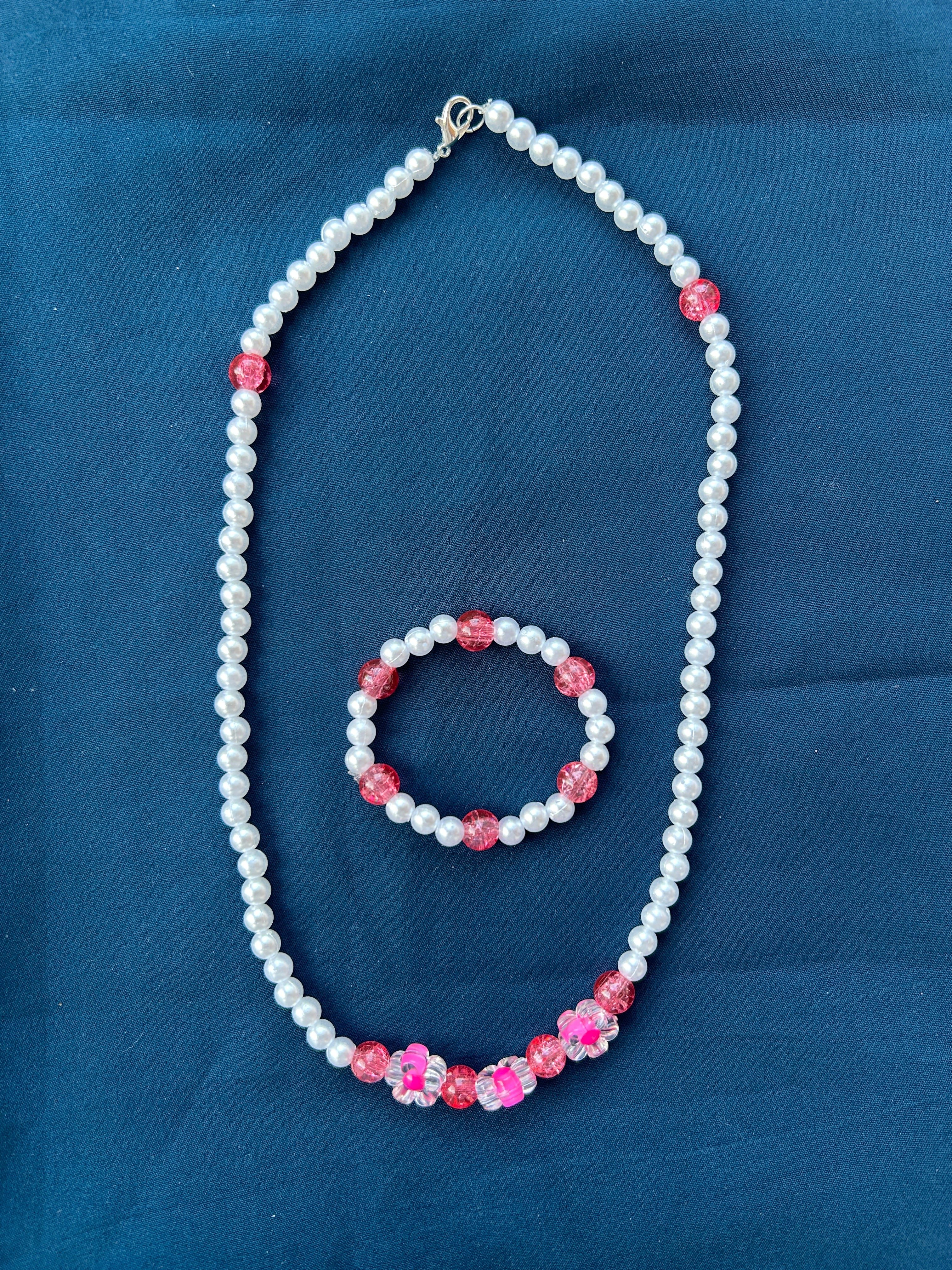 Minnaram Pink flowered – Kids Chain & Bracelet Combo