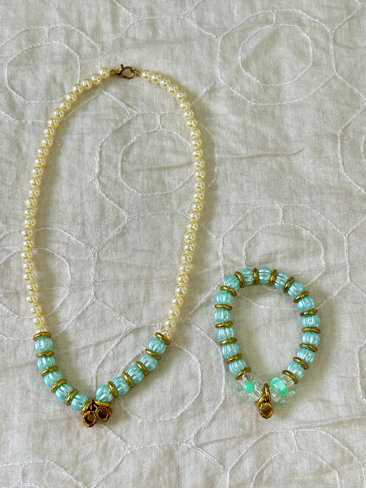 Mint Pearl Charm Set