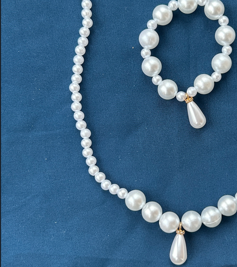 Chandrika with Pearl Small Bead – Kids Chain & Bracelet Set