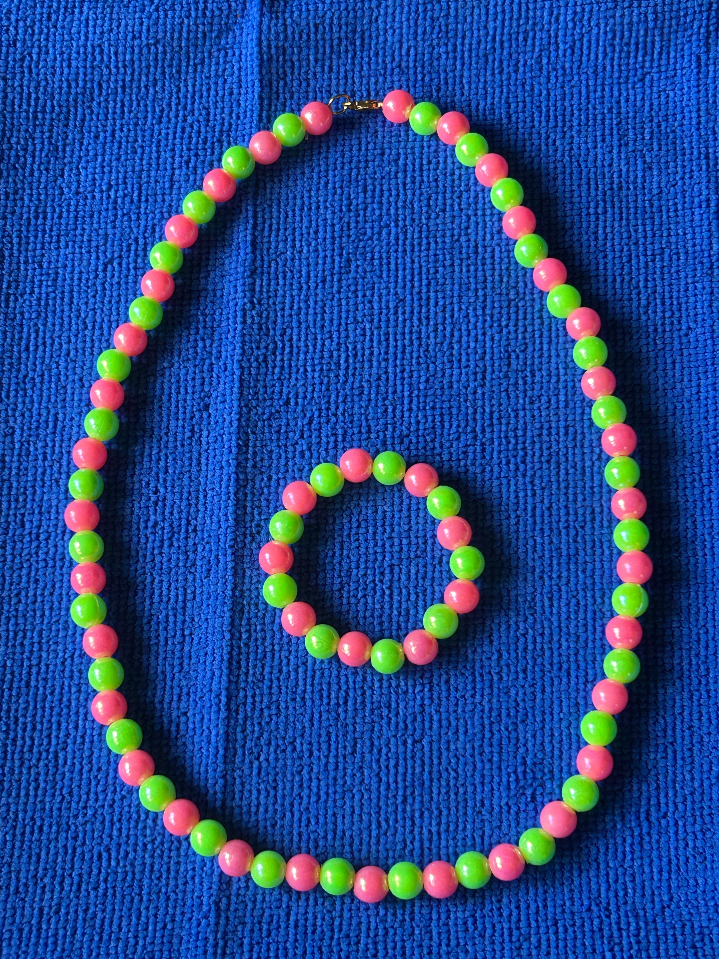 Mithila Pink-Green Necklace & Bracelet Set